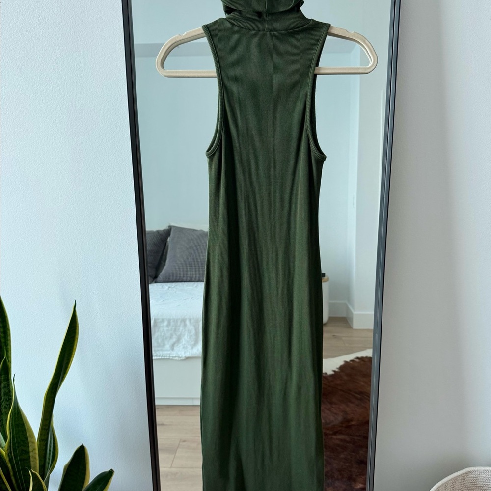 Zara Olive Green Sleeveless Midi Dress - Picture 3 of 4